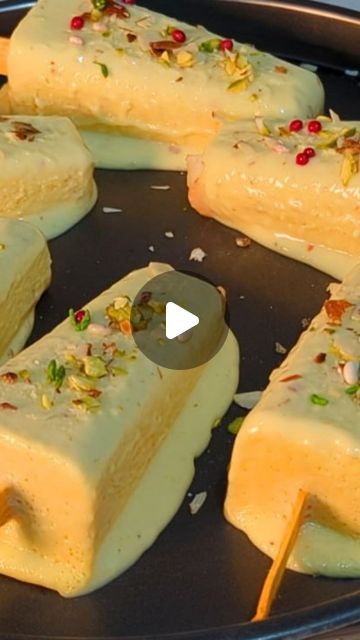 Bread Kulfi Recipe, Kulfi Recipe Easy, Malai Kulfi Recipe, Kulfi Recipe, Green Cardamom, Cardamom Powder, Dry Fruits, White Bread, 2 Ingredients