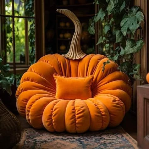 Poltrona Design, Deco Fruit, Halloween Bedroom Decor, Weird Furniture, Halloween Bedroom, Fantasy Furniture, Unusual Furniture, Whimsical Furniture, Cute Furniture