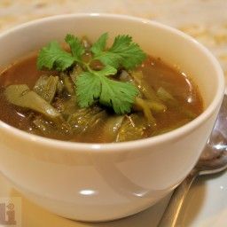 Nopal Cactus has been part of the Mexican diet since prehispanic times. This recipe is inspired on a classic dish from the state of Morelos. Great for vegetarians and non-vegetarians.  The taste of nopales is close to that of okra but far more nutritious!  - Nopal Cactus Soup (Molli Morelos) Cactus Chili, Nopales Recipe, Cactus Recipe, Chili Soup Recipe, Cooking Ribeye Steak, Chili Soup, Vegan Soups, Okra, Delicious Soup