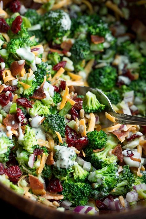 Broccoli Salad with Cranberries and Bacon - Peas And Crayons Vegetarian Broccoli Salad, Healthy Reset, Bacon Peas, Broccoli Salad With Cranberries, Salad Bacon, Salad With Cranberries, Easy Broccoli Salad, Food Sides, Broccoli Dishes