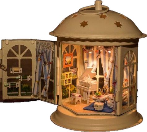 Room Box Miniatures, Lantern Ideas, Piano Room, Doll House Crafts, Miniature Rooms, Wooden Dollhouse, Miniature Diy, Fairy Garden Diy, Romantic Homes