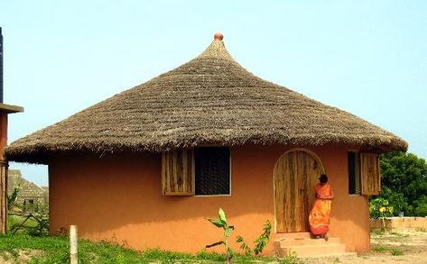 Ashanti House Native Architecture, African Houses, Earthbag House, Round Homes, Mud Houses, African Homes, African Hut, Africa Ghana, Dussehra Images