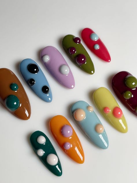 3d nails, 3d blob nails, funky nails, colorful nails, mix and match nails, nails with blobs, colorful blob nails Blob Nails, Cute Press On Nails, 3d Nail Designs, Funky Nail Art, Nail Art Inspo, Get Nails, Beauty Design, Minimalist Nails, Fire Nails