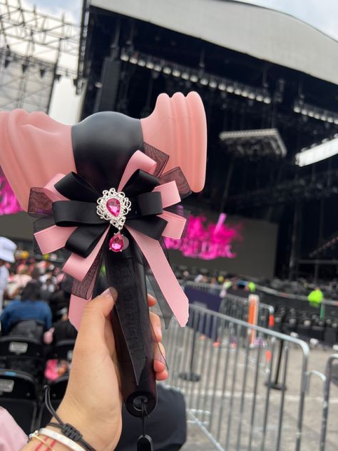 Blackpink Lightstick Decoration, Blackpink Lightstick Aesthetic, Pink Lightstick, Lightstick Decoration, Lightstick Deco, Blackpink Lightstick, Lightstick Ideas, Kpop Deco, Kpop Lightstick