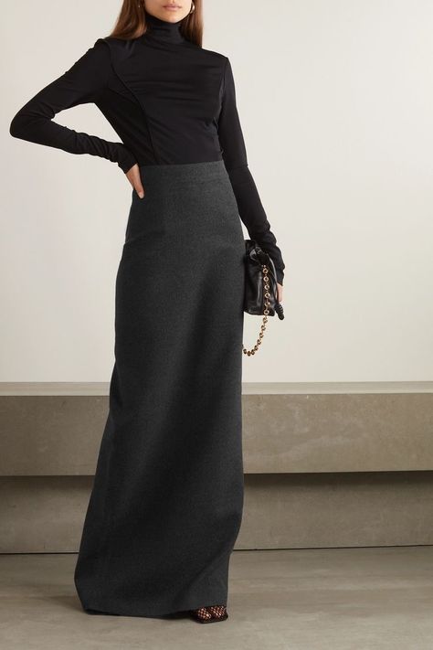 Wool Maxi Skirt, Long Wool Skirt, Maxi Pencil Skirt, Best Winter Outfits, Dressy Casual Outfits, Maxi Outfits, Maxi Skirt Outfits, Chic Skirts, Ann Demeulemeester