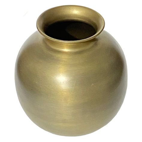 Bring timeless beauty to any space. Introduce a touch of vintage charm to your living space with this Antique Brass Metal Vase. Its intricate, lustrous design adds character and warmth to your decor, making it perfect for both contemporary and traditional settings. With its metal construction, this vase is aesthetically pleasing. Its unique decor theme enhances its appeal, creating a captivating conversation piece. Fill it with your favorite seasonal blooms or let it shine on its own as a stunni Led Candle Decor, Coffee Wall Decor, Cross Wall Decor, Religious Wall Decor, Antique Brass Metal, Decorative Spheres, Round Vase, Let It Shine, Crosses Decor