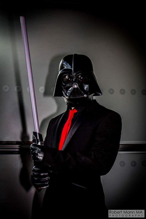 Darth Vader Suit Wars Cosplay - MCM Manchester Comic con 2017 Photographer - Robert Mann MA Photography Darth Vader Suit, Darth Vader Cosplay, Mens Formal Wear, Star Wars Images, Theme Ideas, Suit And Tie, Wedding Theme, Wedding Suits, Formal Wear