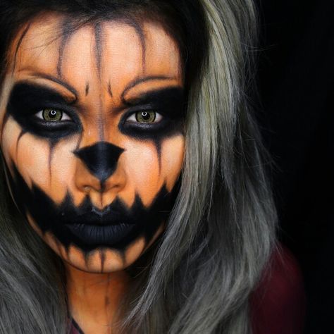 Halloween Pumkin Makeup Looks, Scary Pumpkin Halloween Makeup, Pumpkin King Makeup, Jackolantern Face Makeup, Creepy Pumpkin Makeup, Pumpkin Make Up Halloween, Beginner Halloween Makeup, Easy Creepy Halloween Makeup, Easy Scary Makeup