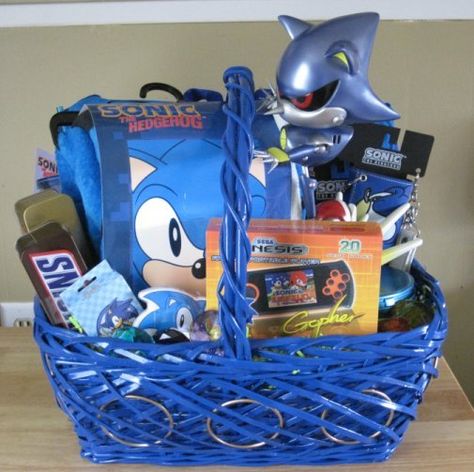 Sonic Easter or gift basket Sonic Gift Basket, Sonic Easter Basket, Bluey Easter Basket Ideas, Pokemon Easter Basket, Hedgehog Gift Ideas, Basket Themes, Easter Basket Themes, Boys Easter Basket, Sonic Birthday Parties