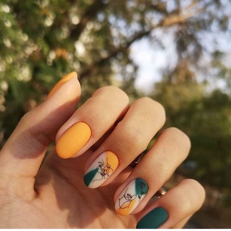 Yellow Fall Nails, Neutral Nails Acrylic, Art Designs Ideas, Short Gel Nails, Subtle Nails, Minimal Nails, Fall Acrylic Nails, Almond Nails Designs, Lagos Nigeria