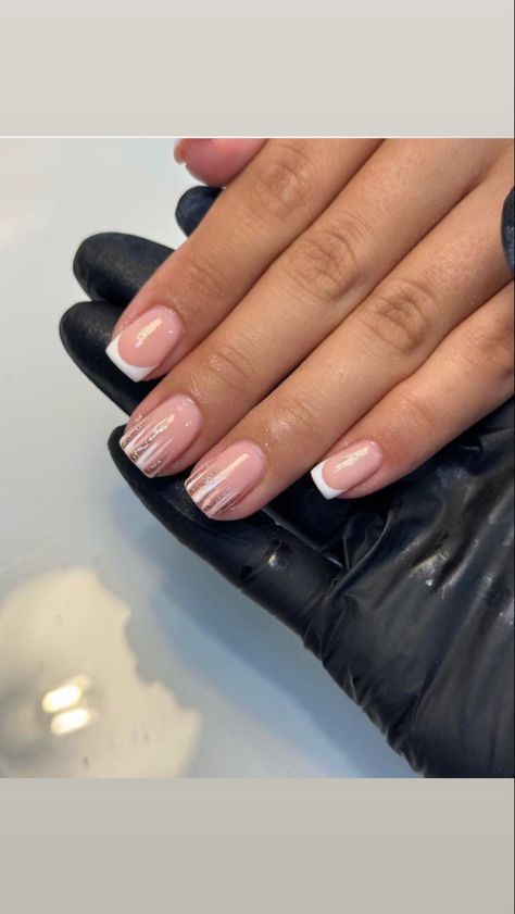 Short Biab Extensions, Autumn Builder Gel Nails, November Biab Nails, Short Biab Nails Winter, Birthday Nails Biab, Biab Nails Winter, French Tip Biab Nails With Design, French Biab Nail Designs, Cute Biab Nail Designs