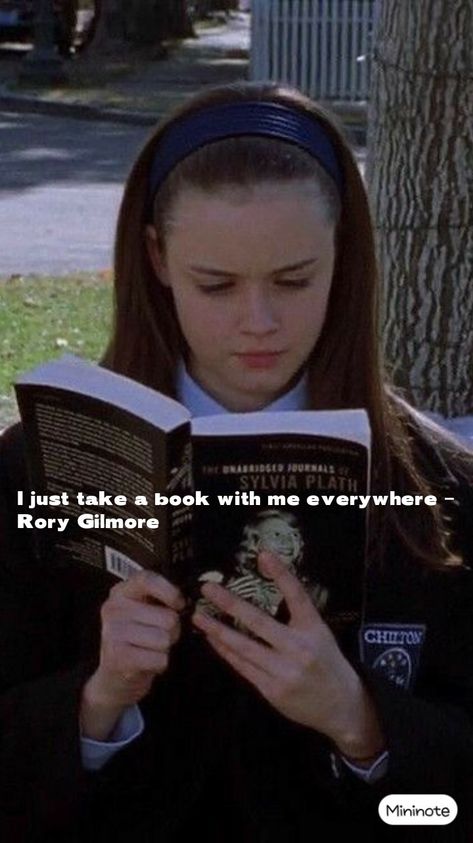 BE ICONIC LIKE RORY GILMORE! Follow this account to know more about study tips/motivations 📒✍️ Rory Gilmore Handwriting, How To Be Rory Gilmore, How To Be Like Rory Gilmore, Be Rory Gilmore, Rory Core, Final Exam Study Tips, Hope Michaelson, Gilmore Core, Gilmore Girls Coffee