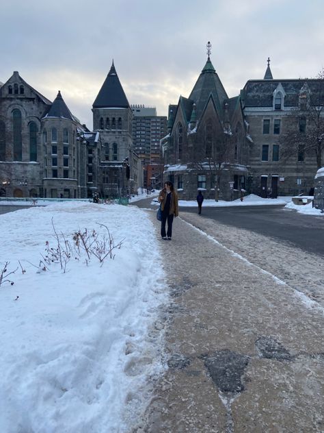 #mcgill Mcgill University Aesthetic, Range Aesthetic, Romanticise Life, University Aesthetic, Mcgill University, University Admissions, Med School, Montreal, Vision Board