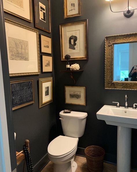 Black Paint Colors, Bathroom Facelift, Black Powder Room, Klein Toilet, Tiny Powder Rooms, Wrought Iron Paint, Tiny Powder Room, Mini Bad, Condo Bathroom