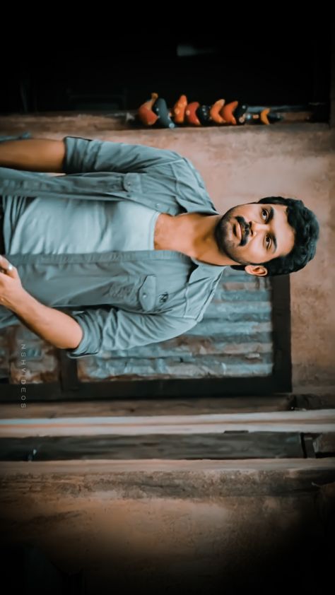 Paiyaa Movie Images Hd Attakathi Movie Images, Paiyaa Movie Images, Actor Karthi Hd Images, Karthi Sivakumar, Actor Karthi, South Actors, Kgf 2, Keerthy Suresh, Lovers Pics