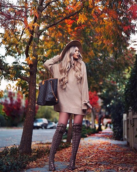 hairsandstyles ♡ on Instagram: “Which item would you add to your shopping list? credit @stephanie_danielle #hairsandstyles #ootd #outfit #style #fashion #shopping #dress…” Winter Outfits For Teen Girls Cold, Stephanie Danielle, Outfit Ideas Edgy, Mini Skirts Fashion, Winter Outfits Street Style, Girly Girl Outfits, Fall Attire, Winter Outfits Cold, Cozy Winter Outfits