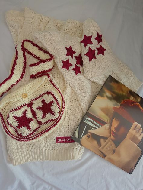 Crochet Taylor Swift Stuff, Taylor Swift Inspired Crochet Ideas, Crochet Taylor Swift Bag, Taylor Swift Crochet Blanket, Swiftie Crochet, Taylor Swift Crochet Ideas, Taylor Swift Inspired Crochet, Folklore Crochet, Crochet Taylor Swift