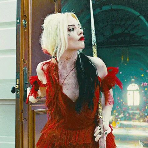 Harley Quinn Inspired Outfit, Harley Quinn Hair, Grunge Inspiration, Harley Ivy, Gotham City Sirens, Harley Quinn Halloween, Margot Robbie Harley Quinn, Margot Robbie Harley, Harley Quinn Drawing