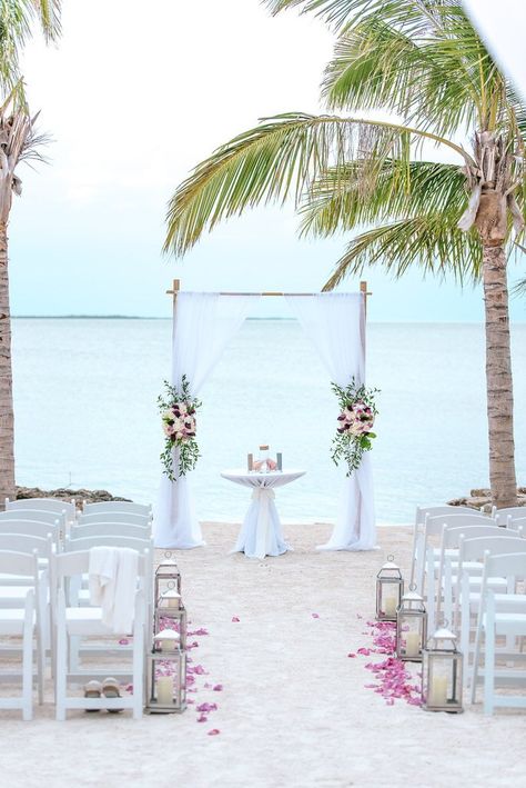 Simple Beach Wedding Reception Ideas, Beach Wedding Set Up Ideas, Simple Beach Wedding Decor, Beach Wedding Arch Ideas, Beach Wedding Aisle Decor, Wedding Venue Florida, Beach Wedding Ceremony Arch, Florida Wedding Venues Beach, Beach Wedding Setup