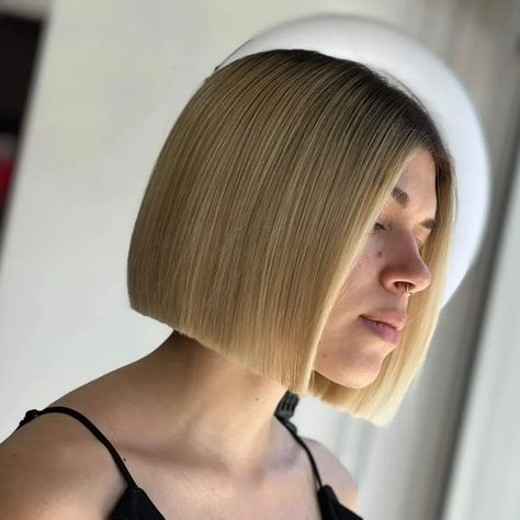 Full Blonde, Lob Bob, Shaggy Lob, Short Stacked Hair, Short Stacked Bob Haircuts, A Line Bob, Short Blonde Bobs, Stacked Hair, Stacked Bob Haircut