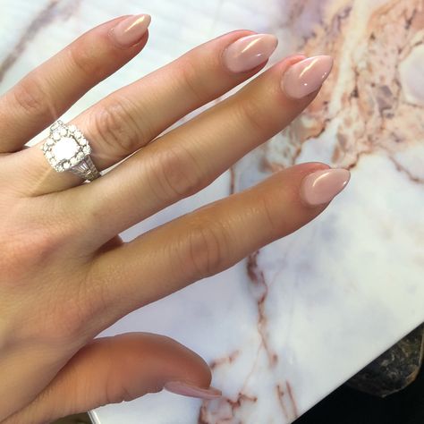 Mountain Peak Nails Short, Mountain Peak Nails Designs, Short Mountain Peak Nails, Light Pink Gel Nails, Short Pointed Nails, Mountain Peak Nails, Manicured Hands, Sns Nails Designs, Nail Inspired