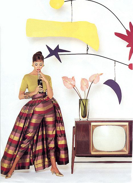 Vintage Vogue Vogue Vintage, Cecil Beaton, Plakat Design, Moda Retro, Vintage Fashion Photography, Christy Turlington, Moda Vintage, Vintage Vogue, 1950s Fashion