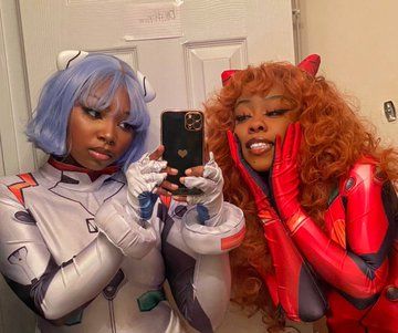 ✨ @ watching black lagoon (@blkitachi) / Twitter Black Cosplayers Anime, Fantasia Anime Cosplay, Black Anime Cosplay, Black Cosplay Anime, Asuka Cosplay, Black Cosplayers, Evangelion Cosplay, Halloween Costumes Ideas, Black Cosplay