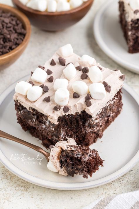 Hot Cocoa Poke Cake Recipe Hot Cocoa Poke Cake, Hot Chocolate Poke Cake, Best Poke Cake Recipes, Cake Truffles Recipe, My Heavenly Recipes, Moms Recipes, Poke Cake Recipe, Chocolate Fudge Sauce, Heavenly Recipes