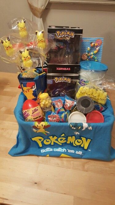 Pokemon Easter Basket Video Game Easter Basket Ideas, Pokemon Easter Basket Ideas, Pokemon Gift Basket, Pokemon Easter Basket, Kids Easter Basket Ideas, Easter Basket Ideas For Boys, Minecraft Pokemon, Easter Basket Themes, Pokemon Easter