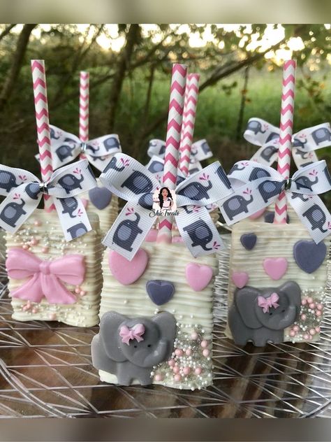 Elephant Rice Krispie Treats, Elephant Treats, Rice Krispies Pops, Jordan Baby Shower, Elephant Baby Shower Cake, Elephant Baby Shower Favors, Elephant Baby Shower Theme, Baby Shower Treats, Elephant Shower