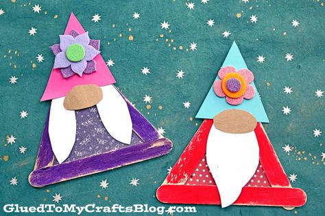 Paper & Popsicle Stick Garden Gnomes - Kid Craft Idea For Spring Handprint Garden, Thumbprint Dandelion, Dandelion Craft, Gnomes Tutorial, Stick Garden, Gnome Craft, Garden Fairies, Gnome Tutorial, Garden Gnomes