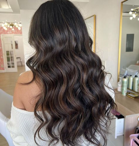 Dark Chocolate Dimensional Hair, Dark Tone Balayage, Chocolate Boliage Hair, Dimensional Brunette Balayage Dark Brown, Dark Hair Balayage Cool Tones, Dark Brown Hair Inspo Highlights, Dark Brunette Dimensional Hair, Bridal Brown Hair, Chocolate Bayalage Hair Dark Brown