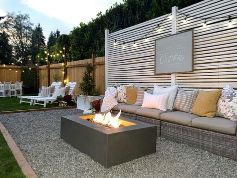 Backyard Cozy, Sitting Area Design, Planning Garden, Farmhouse Backyard, Backyard Getaway, Outdoor Sitting, Backyard Seating Area, Outdoor Sitting Area, Gardening Design