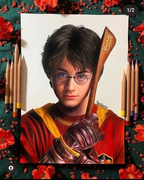 Thë Sketchbook Everything Drawing, Colour Pencil Drawing, Colored Pencil Art Projects, Oil Pastel Drawings Easy, Handmade Portrait, Prismacolor Art, Harry Potter Illustration, Bunny Painting, Pencil Sketch Images