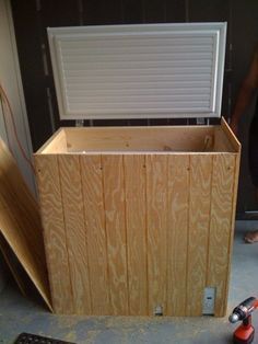 Keezer Ideas Chest Freezer, Outdoor Freezer Cover, Hide A Chest Freezer, Deep Freezer Makeover Wood, Deep Freezer Makeover, Hidden Freezer Chest, Hidden Deep Freezer In Kitchen, Chest Freezer Disguise, Hiding A Deep Freezer