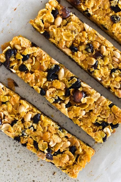 florentine slice on bench Florentine Slice, Florentine Biscuits, Eggless Cakes, Rice Cracker, Chocolate Breakfast, Cold Cereal, Glace Cherries, Eggless Cake, Slices Recipes