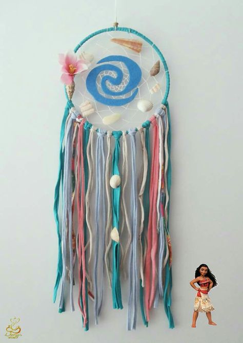 #dreamcatcher #disney #princess #decoration #shells #moana #handmade #handicraft #commonwhelk #madewithlove #flowers #art #nyamasworld #movie Disney Princess Room Ideas Diy, Moana Bathroom Ideas, Moana Room Decor, Moana Nursery Theme, Moana Themed Room, Moana Room Ideas, Moana Bedroom Ideas, Moana Bathroom, Disney Dream Catcher