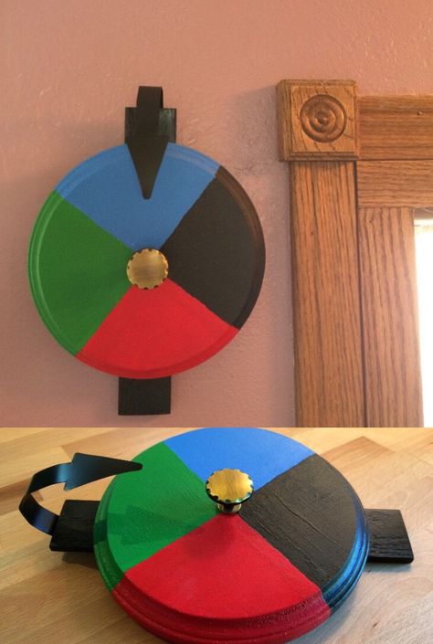 Howl's Moving Castle fun idea Howls Moving Castle Craft Ideas, Ghibli Diy Decor, Howls Moving Castle Decor Ideas, Howl's Moving Castle Diy, Studio Ghibli Door Decs, Howls Moving Castle Door Dial, Studio Ghibli Diy Room Decor, Howls Moving Castle Craft, Howls Room