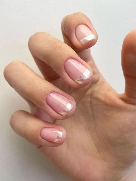 Long Bridal Nails, Bachelorette Nails, Simple Wedding Nails, Sophisticated Manicure, Chrome Nail Polish, Classy Acrylic, Minimalist Nail, Chrome Nail Art, Bridal Nail Art