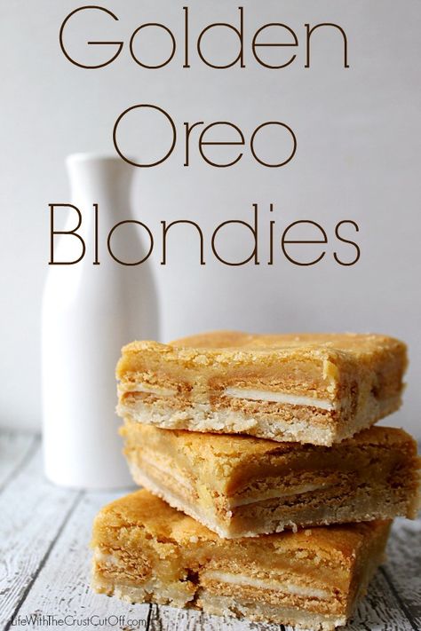 Golden Oreo Blondies! MMMmmm... They are my favorite Oreo, and to pair them with sugar cookies and blondie batter? A match made in heaven. :) Oreo Blondies, Golden Oreo, Oreo Recipes, Mix Recipes, Oreo Dessert, Eat Dessert First, Top Recipes, Eat Dessert, Brownie Recipes