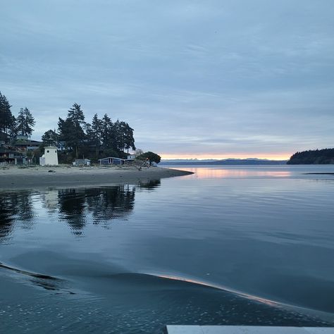 🌊🐟 The Thrill of Commercial Fishing in Gig Harbor, WA! 🚤 What an unforgettable boat tour where you can experience the excitement of commercial fishing firsthand! Learn about sustainable practices, and enjoy the stunning views of the Pacific Northwest aboard the Veteran. Perfect for families, friends, and anyone looking to explore the maritime life! 📅 Book your spot today and dive into an adventure on the water! Thank you, @gigharborboatyard, for a magical day! #GigHarbor #FishingTour #Pac... Commercial Fishing, Gig Harbor Wa, Gig Harbor, Life Book, Sustainable Practices, Boat Tours, The Pacific Northwest, Stunning View, Pacific Northwest