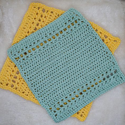 Make This Free Crochet Washcloth Pattern In Less Than An Hour - Sunflower Cottage Crochet Crochet Dishrags, Washcloth Crochet Pattern, Pattern Swatches, Crochet Washcloth Free, Washcloth Crafts, Crochet Washcloths, Cottage Crochet, Knitted Dishcloths, Sunflower Cottage