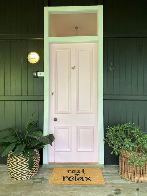 Glasshouse Mountains, Colonial Cottage, King Single Bed, Pink Door, Pink French, Wood Burning Fires, Wooden Windows, House Beds, Indoor Fireplace