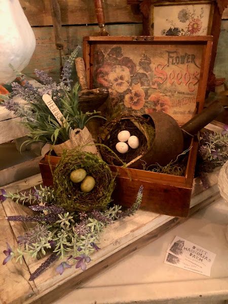 Sweet Magnolias Farm Rustic Spring Decor, Spring Decor Ideas, Antique Booth Displays, Sweet Magnolias, Magnolia Farms, Bird Nests, Sweet Magnolia, Vintage Ideas, Easter Blessings