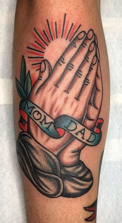 Praying Hands Tattoo American Traditional Praying Hands, Traditional Praying Hands Tattoo, Pray Tattoo Hands, Old School Tattoo Hand, Pray Hands Tattoo, Praying Hand Tattoo, Praying Hands Tattoos, Prayer Hands Tattoo, Pray Tattoo