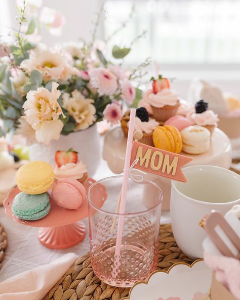 mother's day tea party — emelbe design Mother’s Day Dinner Party Decor, Mother’s Day Tea Party, Mother’s Day Tea Party Table Ideas, Tea Party Mother’s Day, Mother’s Day Cocktail Party, Mini Tea Party, Mother’s Day Tea Party Hats, Tea Party Snacks, Mothers Day Tea