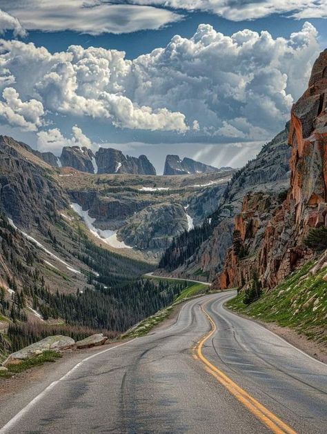 Beartooth Highway, American Wilderness, Country List, Glacier National Park Montana, Green Country, Mountain Ranges, Countries In The World, Countries To Visit, Alpine Lake