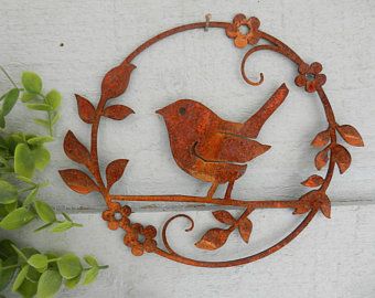 Rusty Metal Garden Art, Rustic Garden Design, Exterior Wall Art, Art With Flowers, Hummingbird Ornament, Hummingbird Garden, Bird Wall Decor, Metal Yard Art, Garden Deco