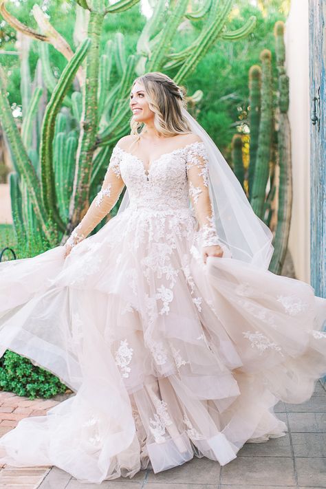 Ivory Wedding Dresses Plus Size, Blush Wedding Gown Plus Size, Plus Size Color Wedding Dresses, Unique Plus Size Wedding Dresses Color, Fairy Queen Wedding Dress, Blush Wedding Dress Plus Size, Blush Wedding Dress With Sleeves, November Wedding Dress, Champagne Bridal Dress