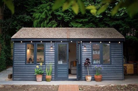 Garden Rooms Uk, Brick Shed, Backyard Office Shed, Posh Sheds, Garden Gym, Cedar Shingle, Garden Room Ideas, Cedar Shingle Roof, Shingle Roof